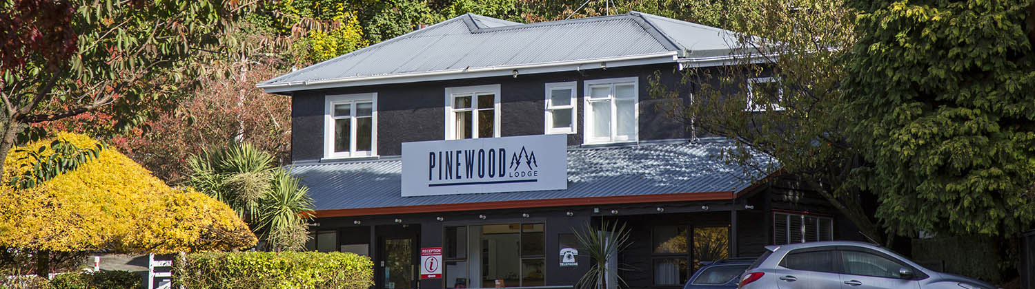 Pinewood Lodge